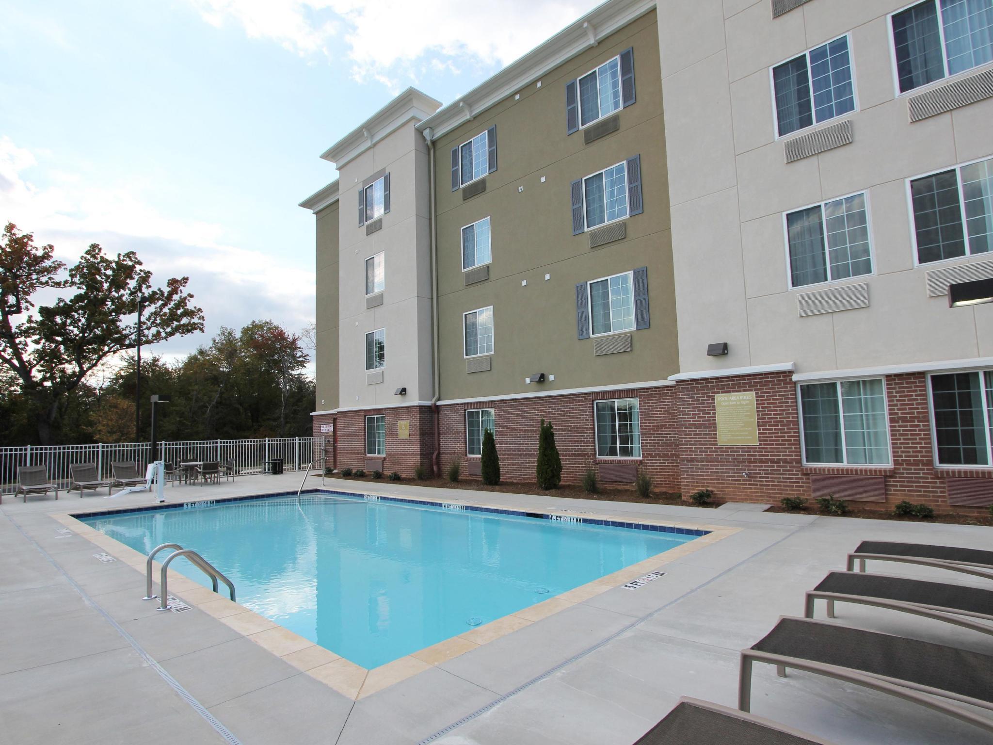 Candlewood Suites Greenville By Ihg Eksteriør bilde